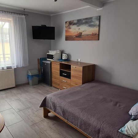 Moris 2 Pokoje Goscinne Leba Exteriér fotografie